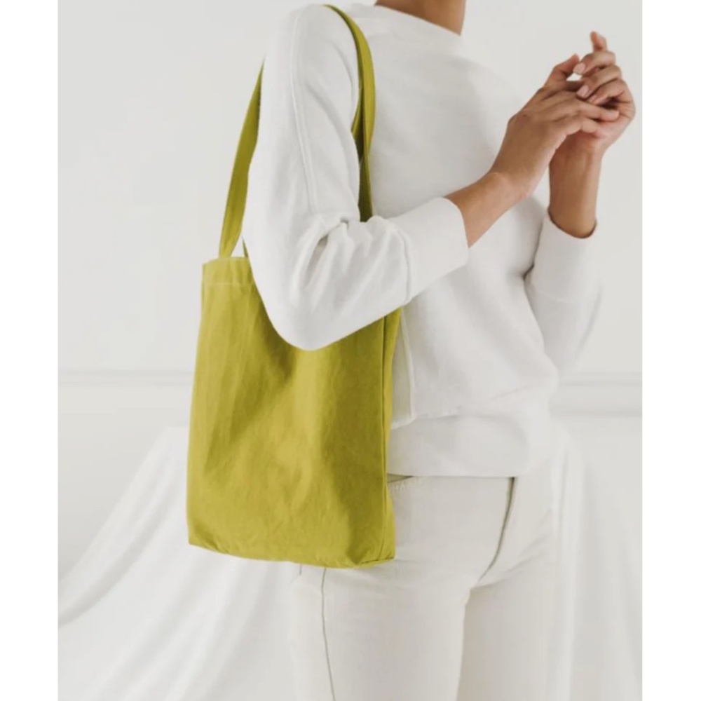 baggu mini merch tote in caper